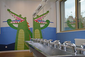 Kroko-Waschbecken-Raum beim Zahnärztlichen Notdienst in Neukölln  HTW Berlin