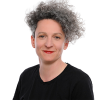 Portrait von Prof. Franziska Schuh