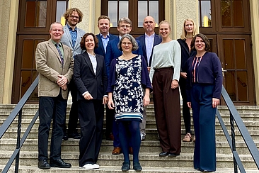 Gruppenfoto der neuen Profesor*innen mit der Präsidentin © HTW Berlin/Anja Schuster Gruppenfoto der neuen Profesor*innen mit der Präsidentin © HTW Berlin/Anja Schuster